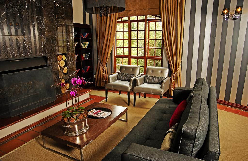 Valley Lodge & Spa Magaliesburg Eksteriør billede