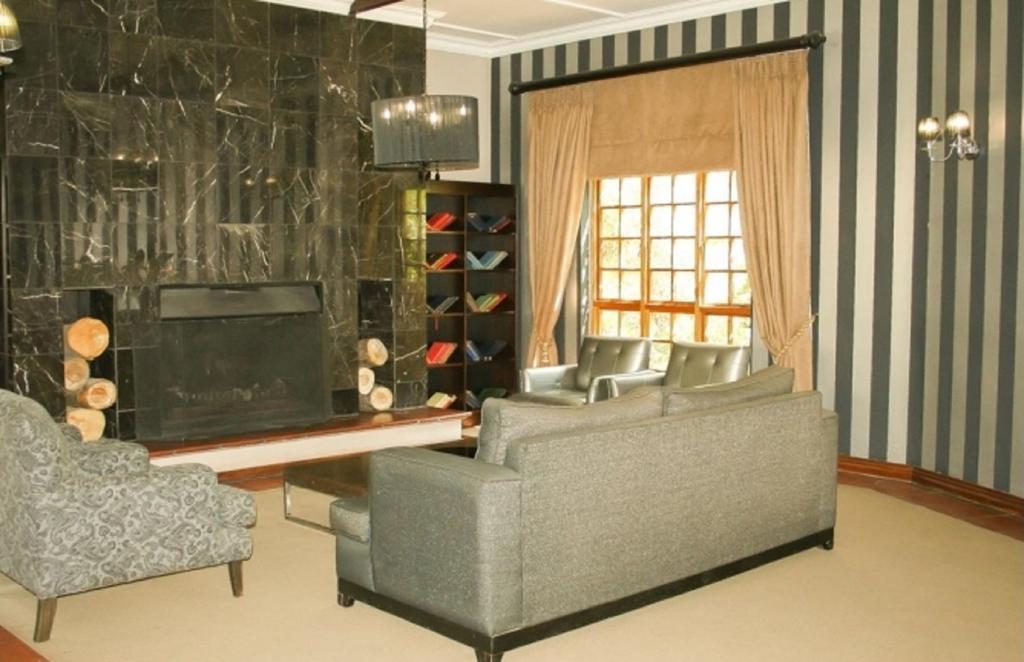 Valley Lodge & Spa Magaliesburg Eksteriør billede